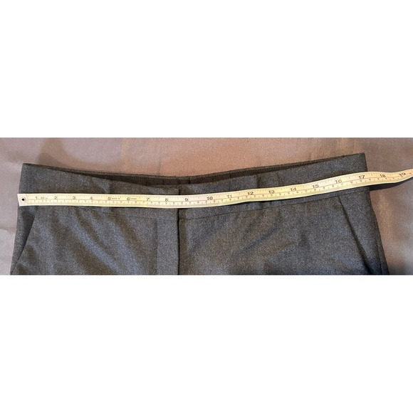 Prada Milano Women's Grey Wool Blend Tailored Cropped Dress Pants IT 46 US 10 - Picture 6 of 7
